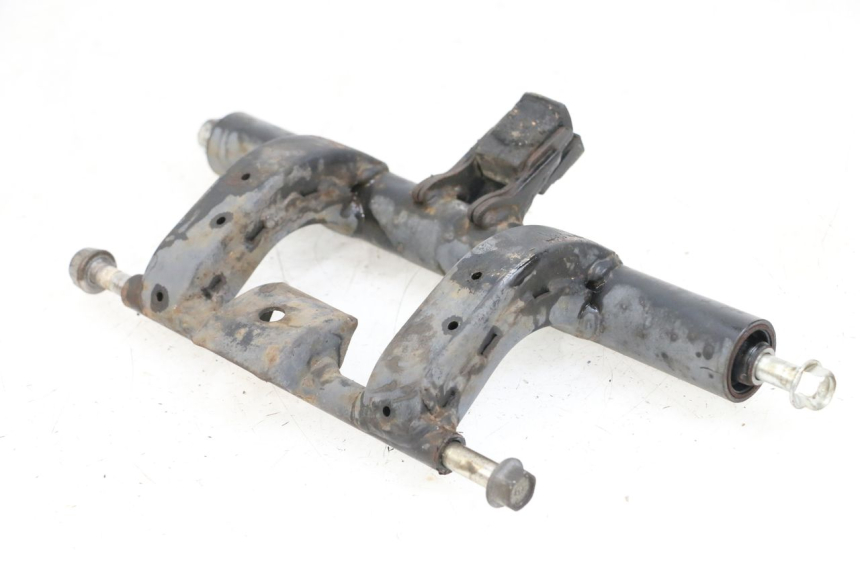 photo de UCHWYT SILNIKA HONDA NHX LEAD 110 (2008 - 2010) - Inny kąt widzenia