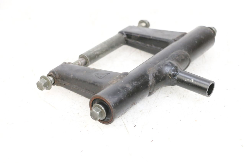 photo de UCHWYT SILNIKA JM MOTORS OLDIES GT 4T 50 (2018 - 2025) - Inny kąt widzenia