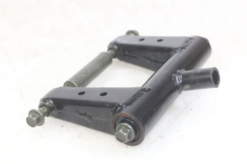 photo de UCHWYT SILNIKA JM MOTORS OLDIES RS 4T 50 (2021 - 2024) - Zoom stanu zużycia