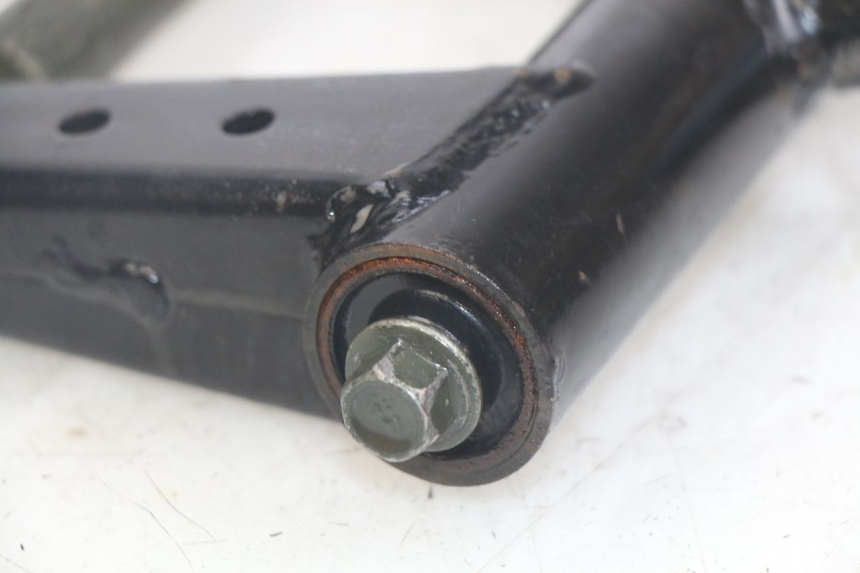 photo de UCHWYT SILNIKA JM MOTORS OLDIES RS 4T 50 (2021 - 2024) - Inny kąt widzenia