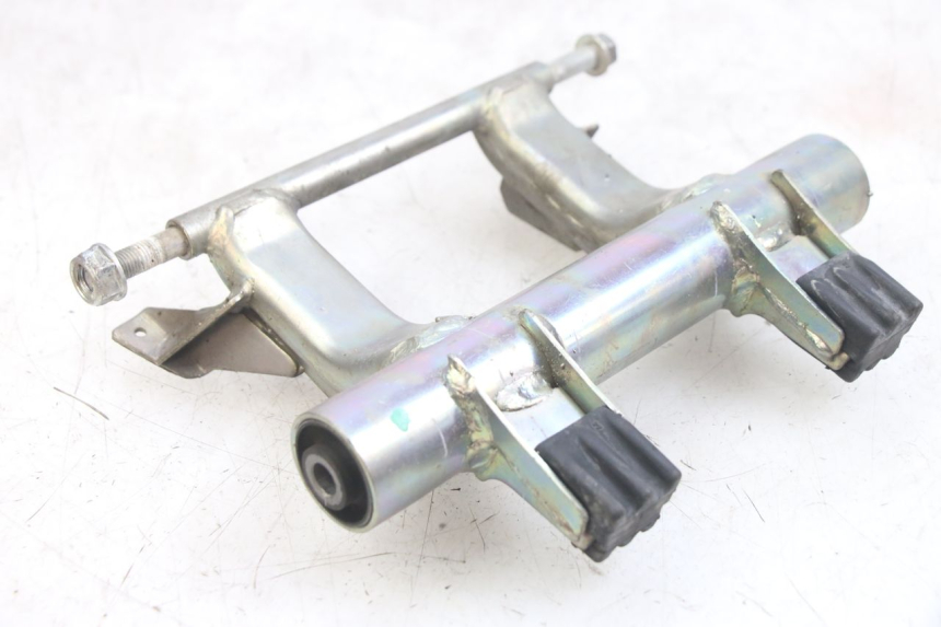 photo de UCHWYT SILNIKA HONDA PCX (JF47) 125 (2012 - 2013) - Widok główny