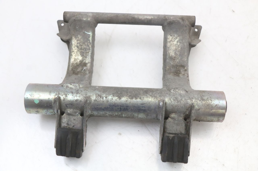 photo de UCHWYT SILNIKA HONDA PCX (JF47) 125 (2012 - 2013) - Widok główny