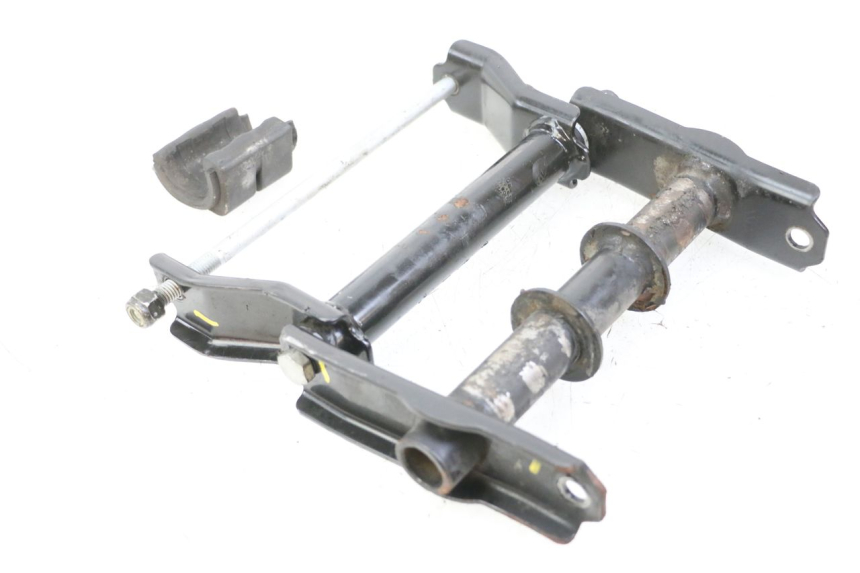 photo de UCHWYT SILNIKA PEUGEOT CITYSTAR 125 (2011 - 2017) - Zbliżenie techniczne