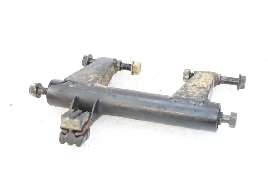 photo de UCHWYT SILNIKA PEUGEOT KISBEE 4T 50 (2018 - 2022) - Szczegół części