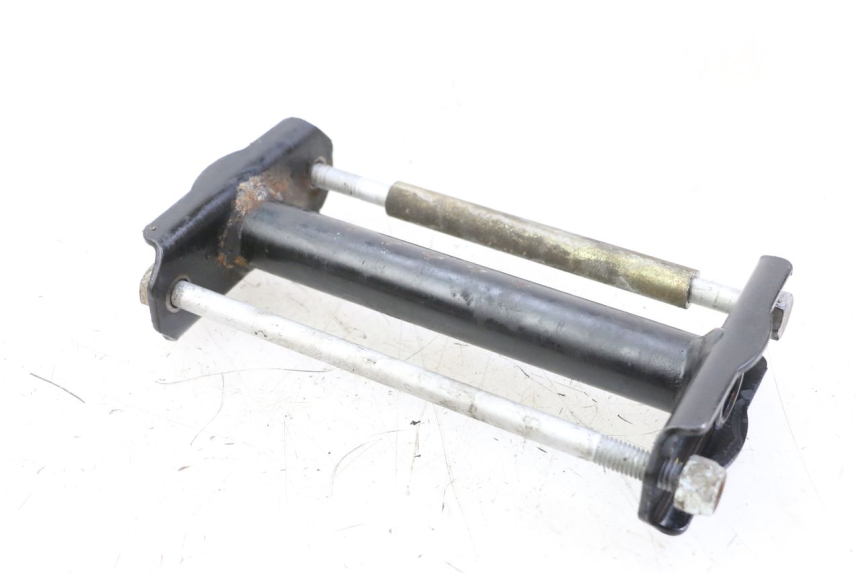 photo de UCHWYT SILNIKA PEUGEOT TREKKER TKR 50 (2005 - 2014) - Inny kąt widzenia