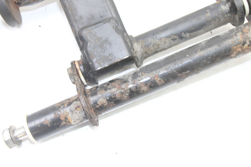 photo de UCHWYT SILNIKA PIAGGIO VESPA GRANTURISMO 125 (2003 - 2007) - Widok ogólny