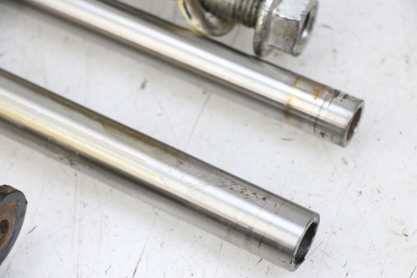 photo de UCHWYT SILNIKA PIAGGIO VESPA GRANTURISMO 200 (2004 - 2005) - Zbliżenie komponentów