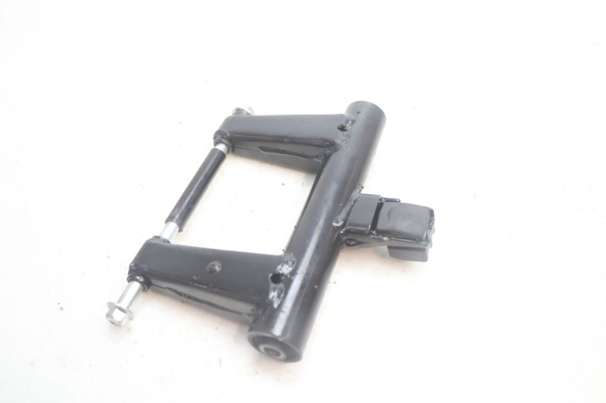 photo de UCHWYT SILNIKA JM MOTORS R-MAX TECH 50 (2024 - 2026) - Stan powierzchni
