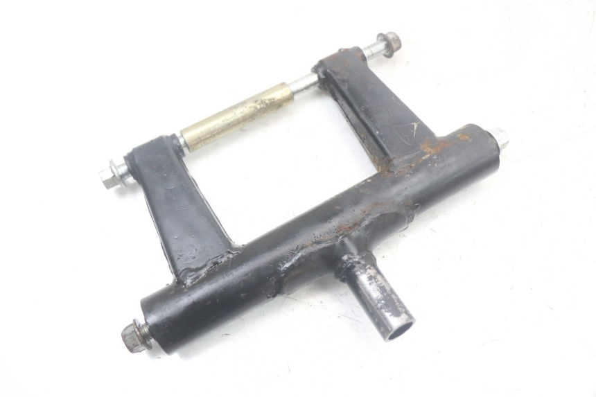 photo de UCHWYT SILNIKA TNT MOTOR ROMA 10' 4T 50 (2007 - 2018) - Zoom stanu zużycia