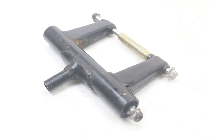 photo de UCHWYT SILNIKA TNT MOTOR ROMA 10' 4T 50 (2007 - 2018) - Zbliżenie techniczne