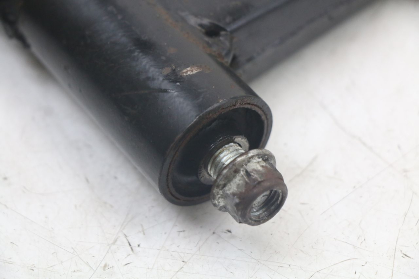 photo de UCHWYT SILNIKA TNT MOTOR ROMA 10' 4T 50 (2007 - 2018) - Widok ogólny