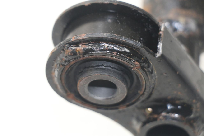 photo de UCHWYT SILNIKA DAELIM S3 125 (2010 - 2017) - Szczegół części