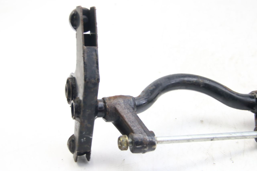 photo de UCHWYT SILNIKA DAELIM S3 125 (2010 - 2017) - Zbliżenie techniczne