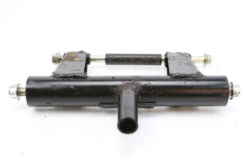 photo de UCHWYT SILNIKA JM MOTORS SANTANA 50 (2014 - 2023) - Zoom stanu zużycia