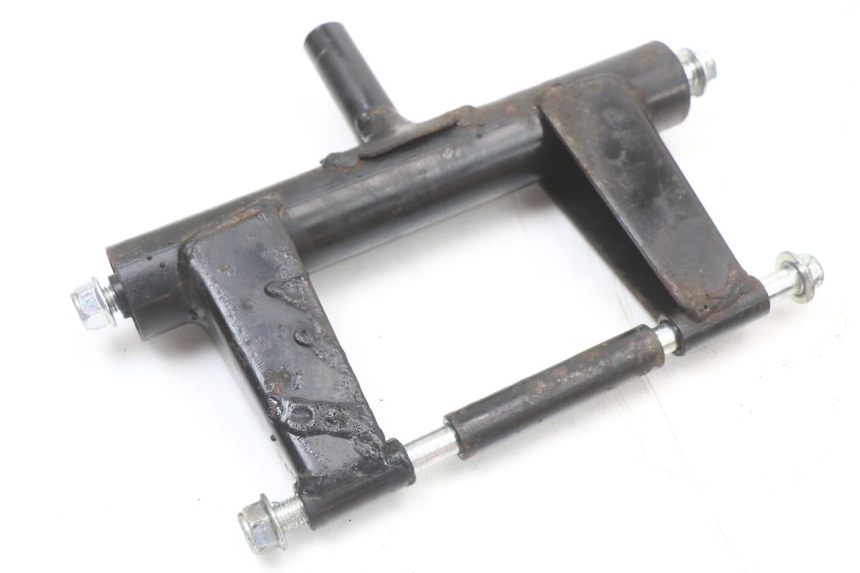 photo de UCHWYT SILNIKA JM MOTORS SANTANA 50 (2014 - 2023) - Szczegół części