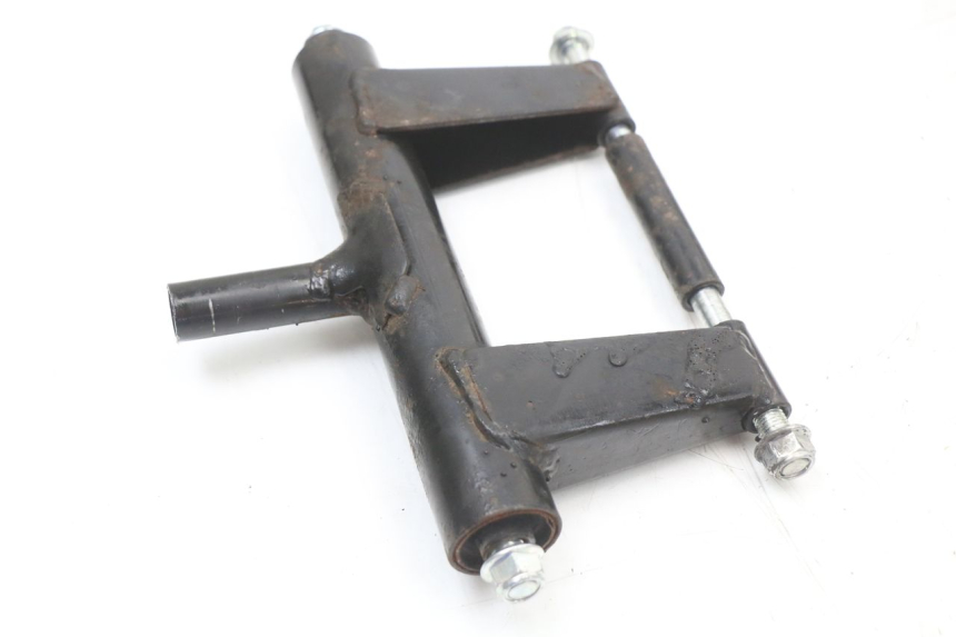 photo de UCHWYT SILNIKA JM MOTORS SANTANA 50 (2014 - 2023) - Zoom stanu zużycia