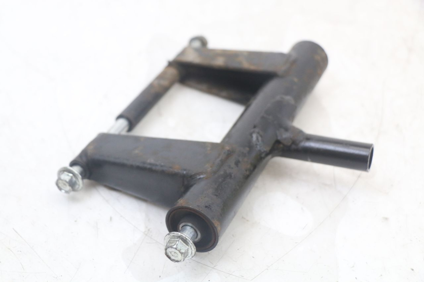 photo de UCHWYT SILNIKA JM MOTORS SANTANA 50 (2014 - 2023) - Punkty mocowania