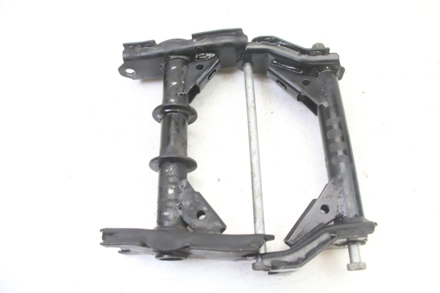 photo de UCHWYT SILNIKA PEUGEOT SATELIS 125 (2013 - 2018) - Widok główny