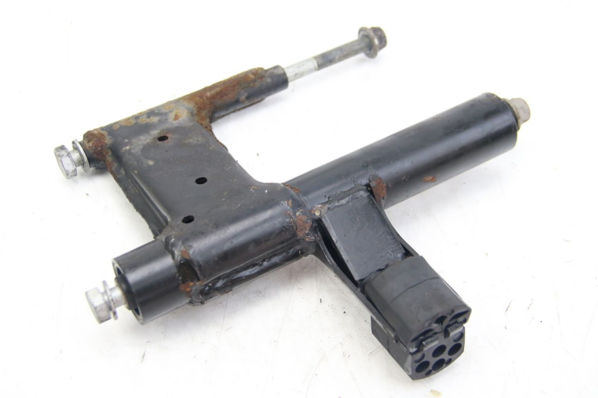 photo de UCHWYT SILNIKA APRILIA SCARABEO 4T 50 (2009 - 2017) - Zoom stanu zużycia