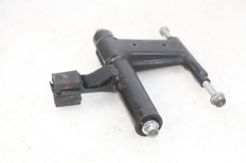 photo de UCHWYT SILNIKA APRILIA SCARABEO 100 (2003 - 2012) - Zoom stanu zużycia