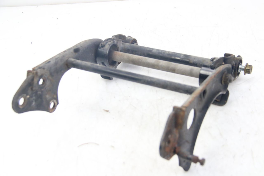 photo de UCHWYT SILNIKA MBK SKYLINER 125 (1998 - 2001) - Zoom stanu zużycia