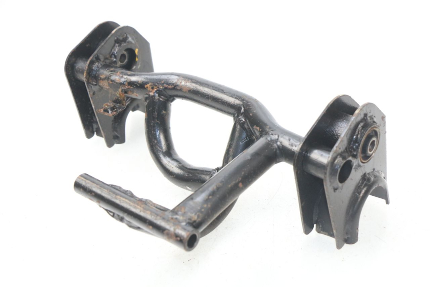 photo de UCHWYT SILNIKA RAZZO STEED 125 (2012 - 2018) - Inny kąt widzenia