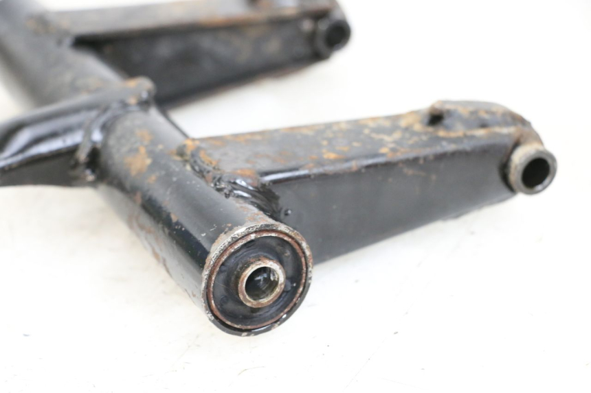 photo de UCHWYT SILNIKA JM MOTORS SUNNY 50 (2017 - 2020) - Zoom stanu zużycia