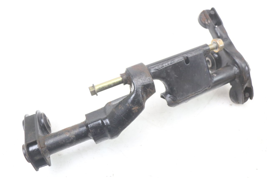 photo de UCHWYT SILNIKA KYMCO SUPER 8 125 (2008 - 2015) - Punkty mocowania