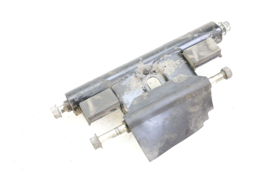 photo de UCHWYT SILNIKA SUZUKI BURGMAN 125 (2015 - 2017) - Szczegół części