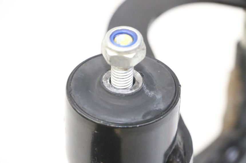 photo de UCHWYT SILNIKA APRILIA SXR 50 (2021 - 2023) - Szczegół części