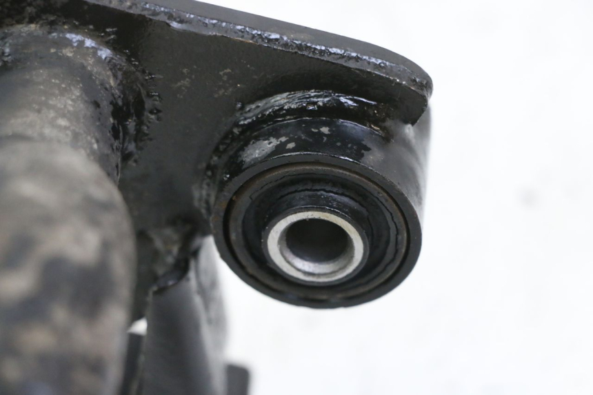 photo de UCHWYT SILNIKA SYM FIDDLE 3 III 50 (2014 - 2020) - Szczegół części