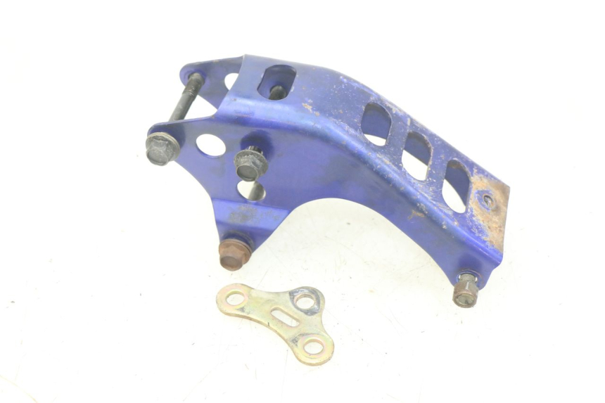 photo de UCHWYT SILNIKA YAMAHA TTR 125 (2000 - 2020) - Zoom stanu zużycia