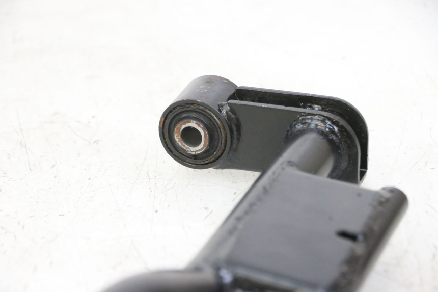 photo de UCHWYT SILNIKA PEUGEOT TWEET 4T 50 (2018 - 2022) - Inny kąt widzenia