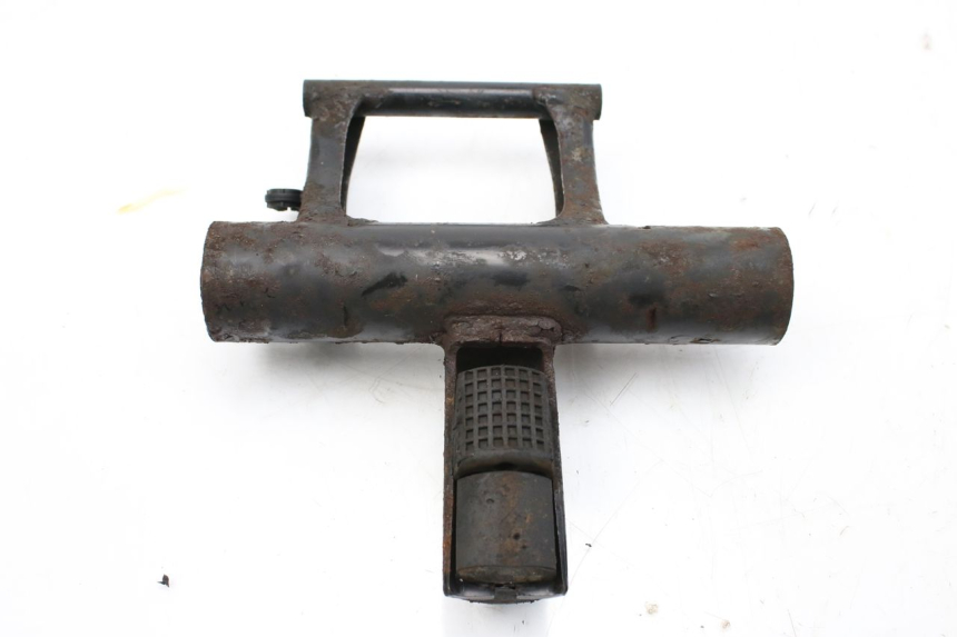 photo de UCHWYT SILNIKA PIAGGIO TYPHOON 50 (1993 - 1999) - Widok główny