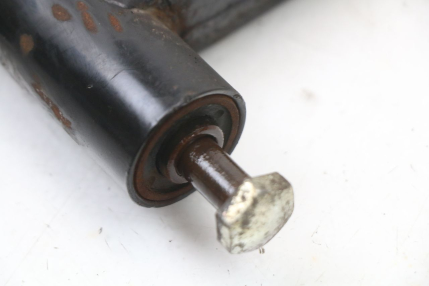 photo de UCHWYT SILNIKA PEUGEOT V-CLIC VCLIC 50 (2007 - 2013) - Widok ogólny