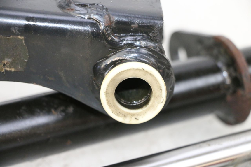 photo de UCHWYT SILNIKA PIAGGIO VESPA GTS SUPER IE 125 (2009 - 2016) - Stan powierzchni