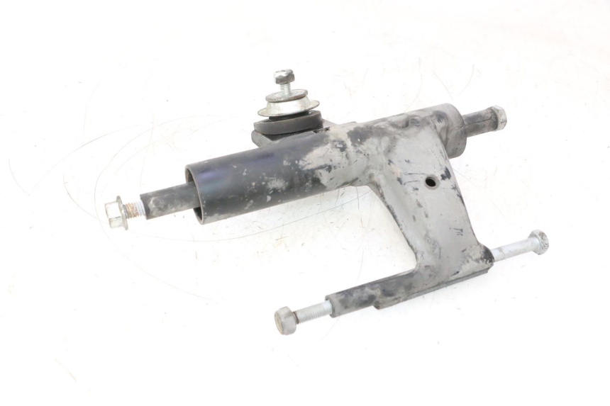 photo de UCHWYT SILNIKA PIAGGIO VESPA PRIMAVERA 2T 50 (2013 - 2018) - Widok ogólny