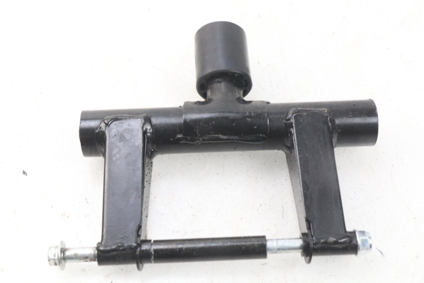 photo de UCHWYT SILNIKA JM MOTORS VIPER 4T 50 (2015 - 2022) - Widok główny