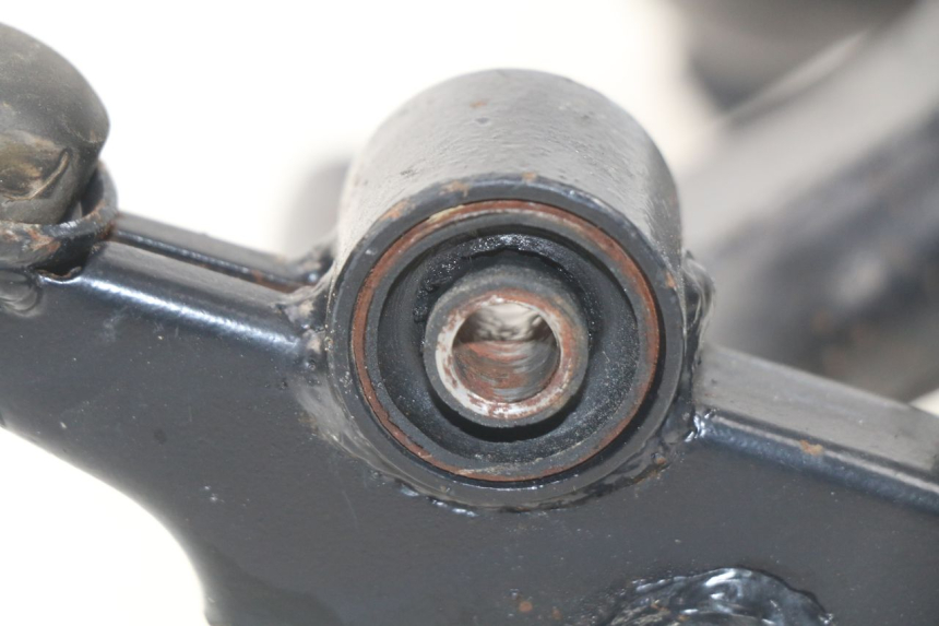 photo de UCHWYT SILNIKA EUROCKA VIRTUALITY GT 4T 50 (2011 - 2017) - Inny kąt widzenia