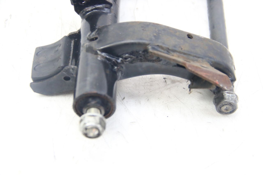 photo de UCHWYT SILNIKA HONDA VISION NSC R 50 (2013 - 2015) - Szczegół części