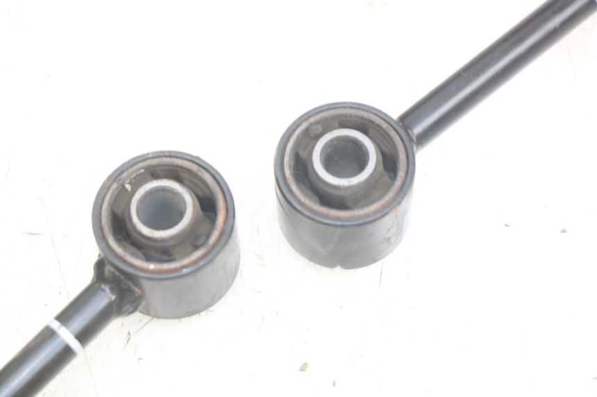 photo de UCHWYT SILNIKA YAMAHA X-CITY XCITY 125 (2007 - 2013) - Zoom stanu zużycia