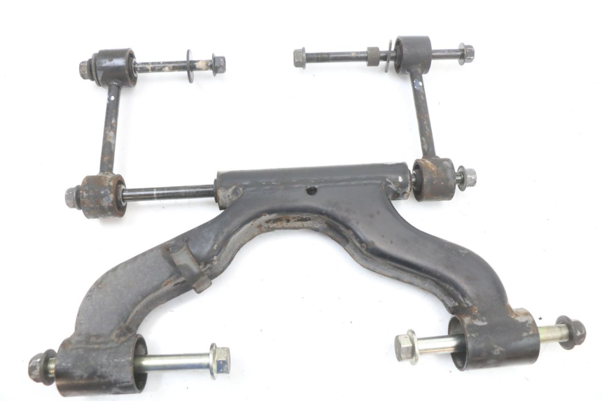 photo de UCHWYT SILNIKA YAMAHA X-MAX XMAX 125 (2010 - 2013) - Widok główny