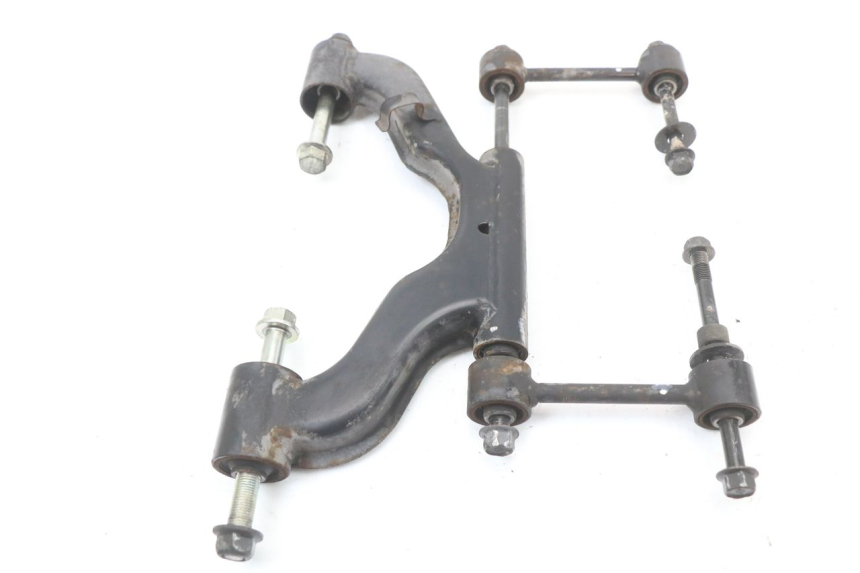 photo de UCHWYT SILNIKA YAMAHA X-MAX XMAX 125 (2010 - 2013) - Inny kąt widzenia