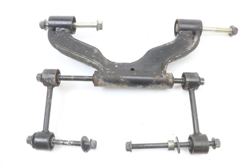 photo de UCHWYT SILNIKA YAMAHA X-MAX XMAX 125 (2010 - 2013) - Widok ogólny