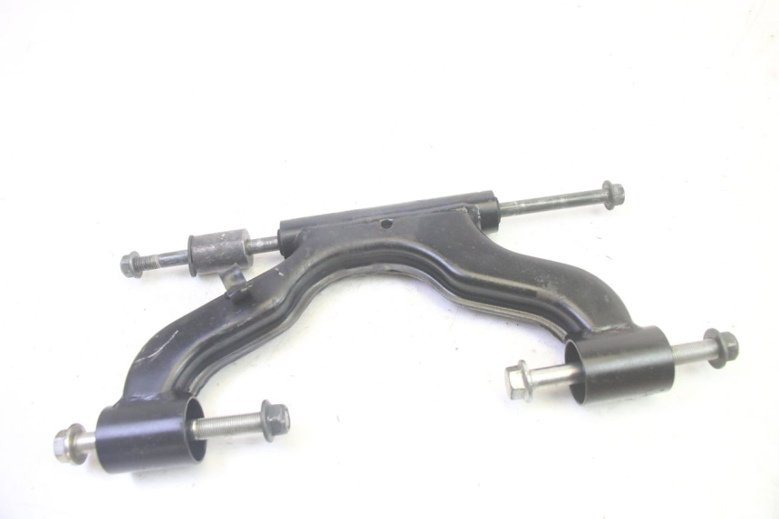 photo de UCHWYT SILNIKA YAMAHA XMAX X-MAX 125 (2006 - 2009) - Widok główny