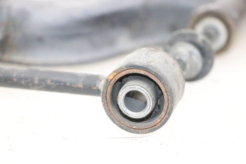 photo de UCHWYT SILNIKA YAMAHA X-MAX XMAX 125 (2010 - 2013) - Inny kąt widzenia