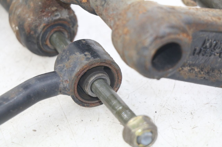 photo de UCHWYT SILNIKA KYMCO X-TOWN XTOWN 125 (2016 - 2021) - Zbliżenie techniczne