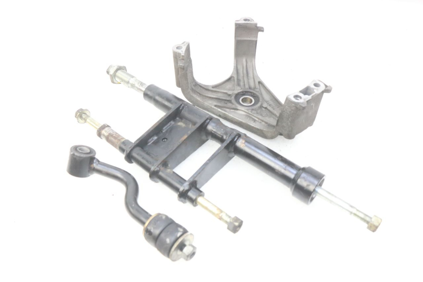 photo de UCHWYT SILNIKA PIAGGIO X9 EVOLUTION 500 (2003 - 2005) - Punkty mocowania