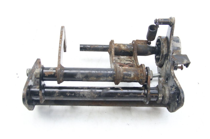 photo de UCHWYT SILNIKA PIAGGIO X9 EVOLUTION 125 (2003 - 2007) - Część sprawdzona