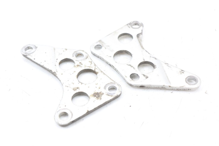 photo de UCHWYT SILNIKA YAMAHA XJ600 XJ DIVERSION 600 (1992 - 1997) - Szczegół części